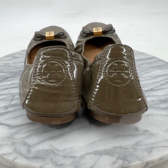 Tory Burch Womens 8 Ballet Flats Moss Eddie Bow Patent Leather Glossy 22128516 - Picture 5 of 13